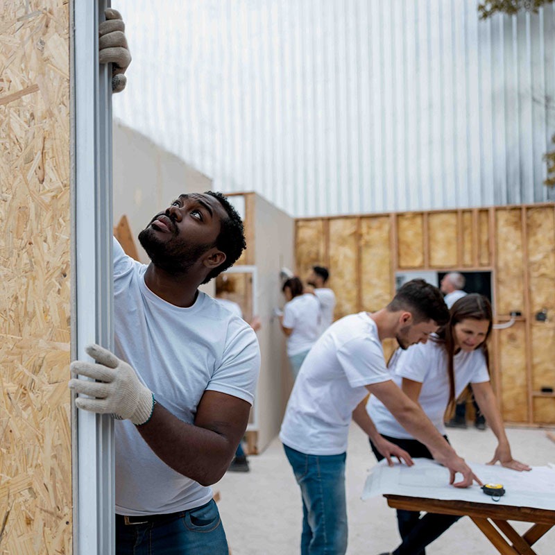 United Way of Greater Stark County Volunteer Building House